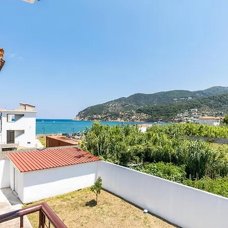 Amalia2 מלון סקופלוס טאון