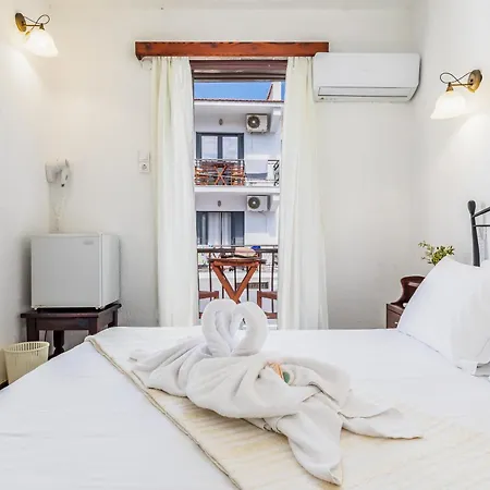 Amalia2 * סקופלוס טאון