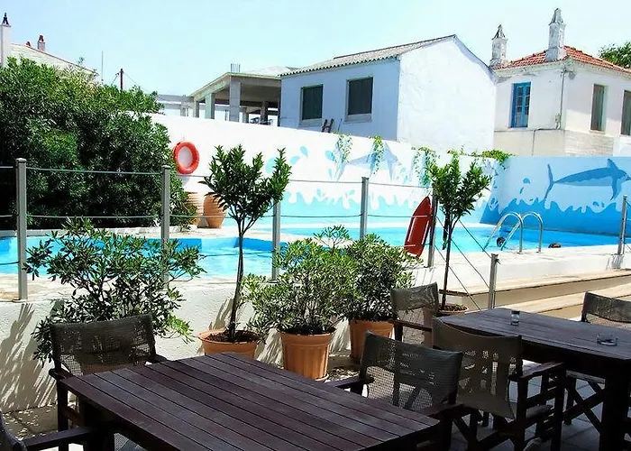 Amalia2 * Skopelos Town